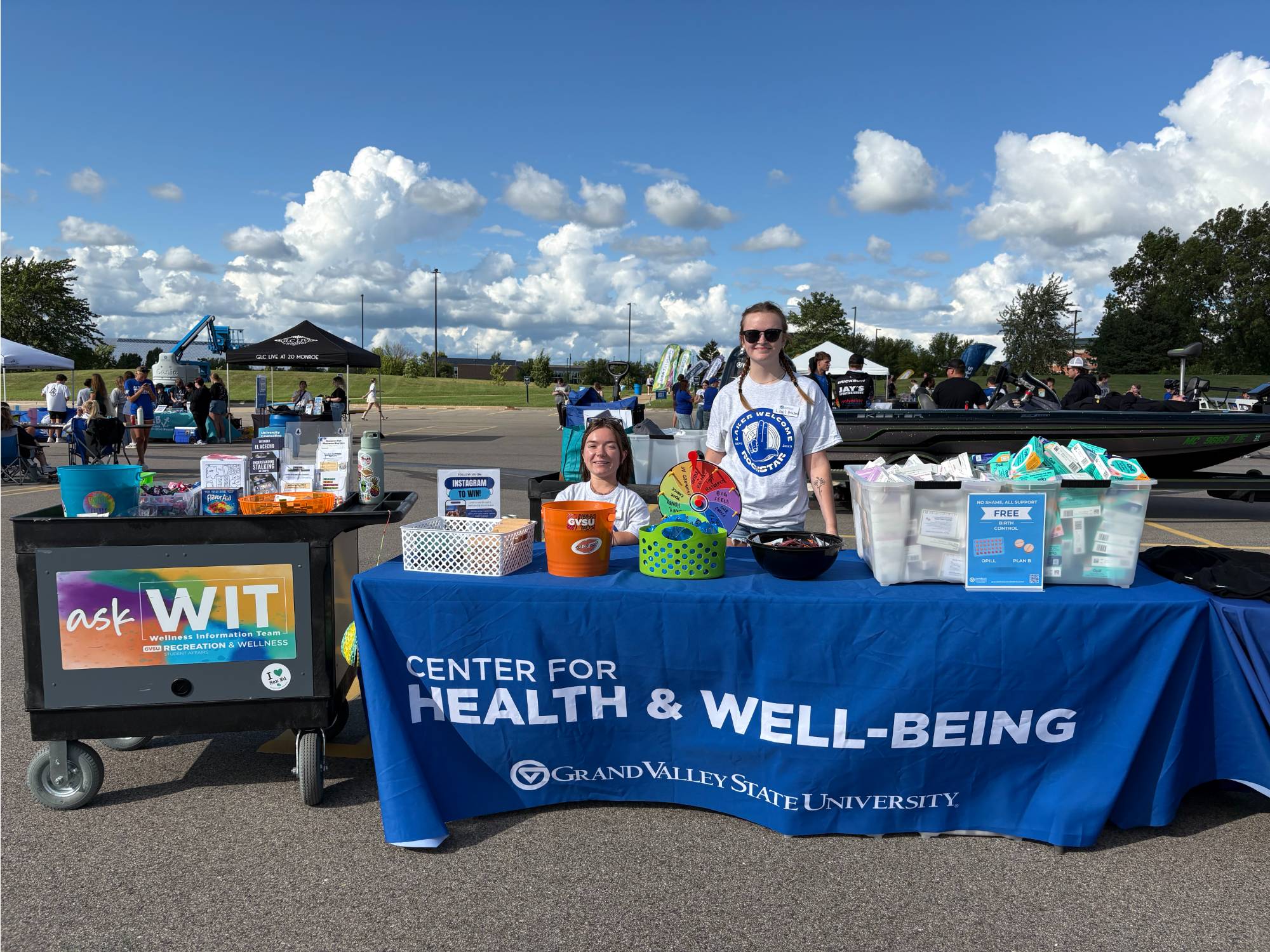 2 WIT peer educators at campus night life